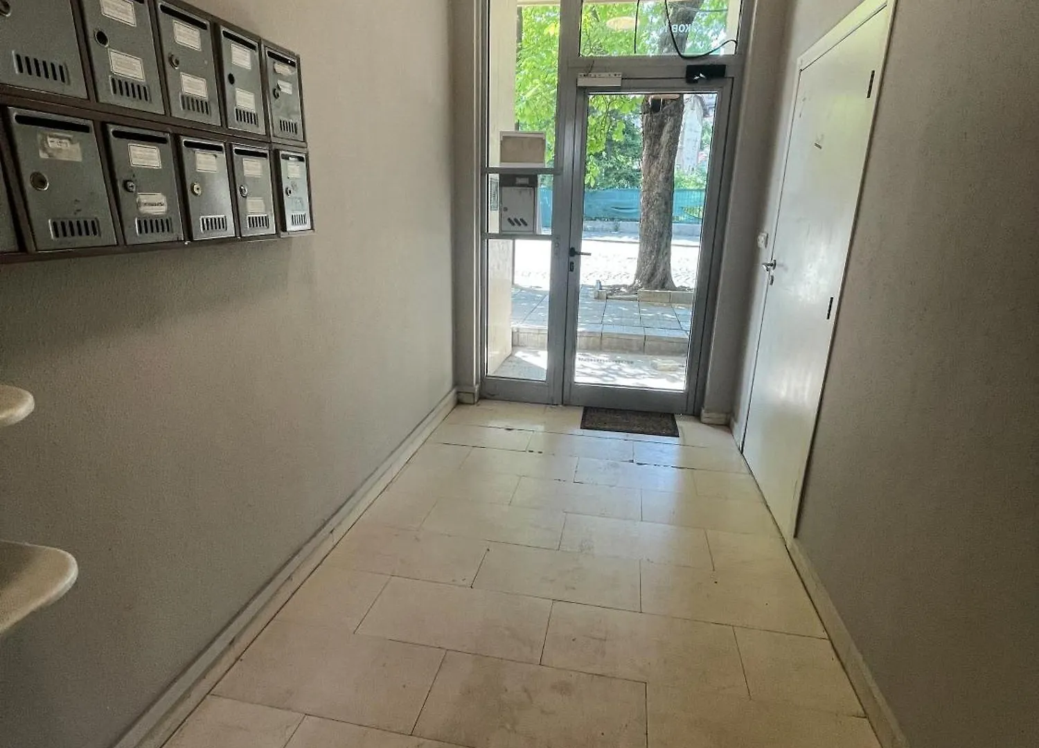 Private Studio In The City Center, Close To Subway, Medical University Sofia Bulgarien