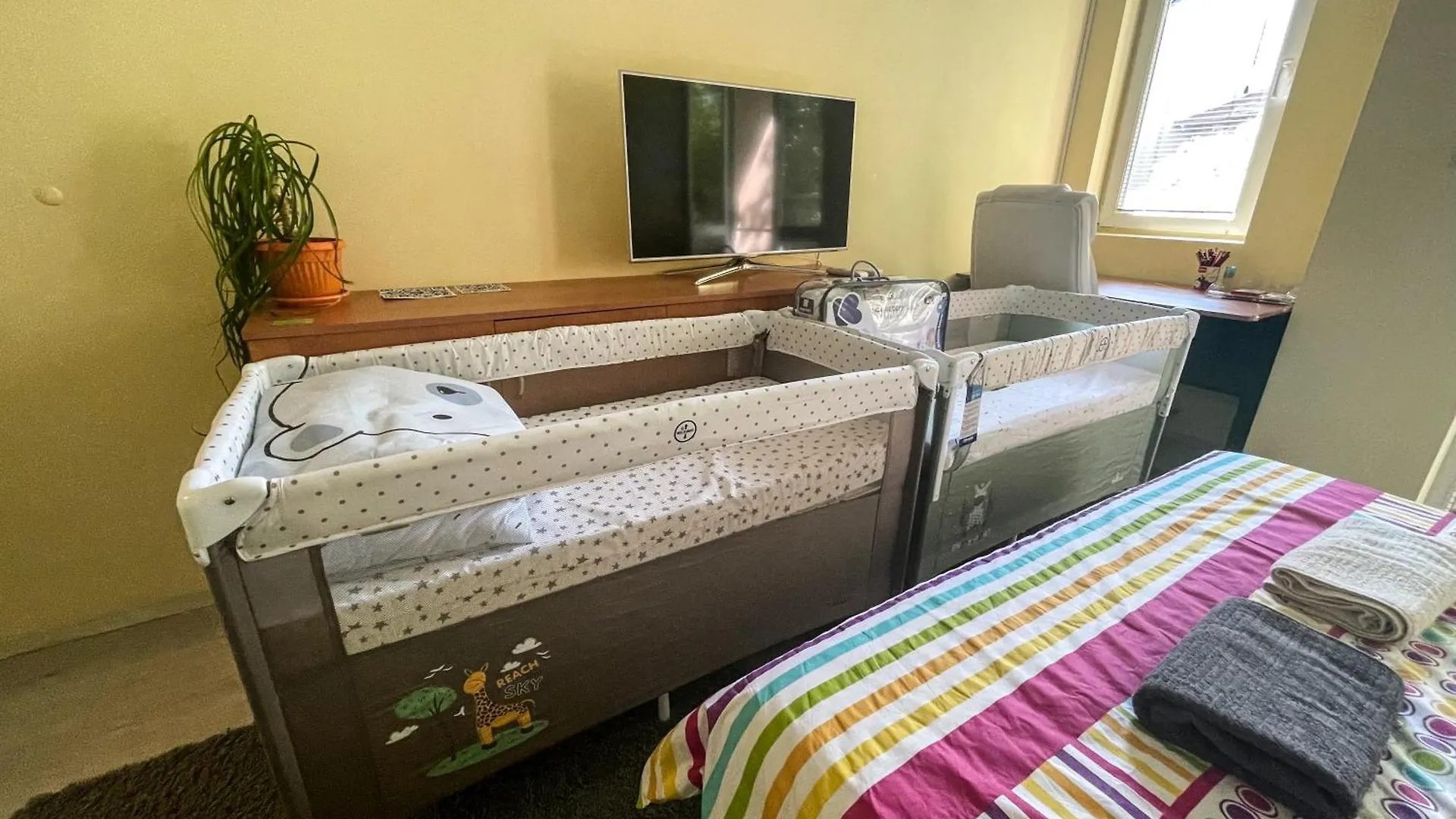 Private Studio In The City Center, Close To Subway, Medical University Sofia Bulgarien